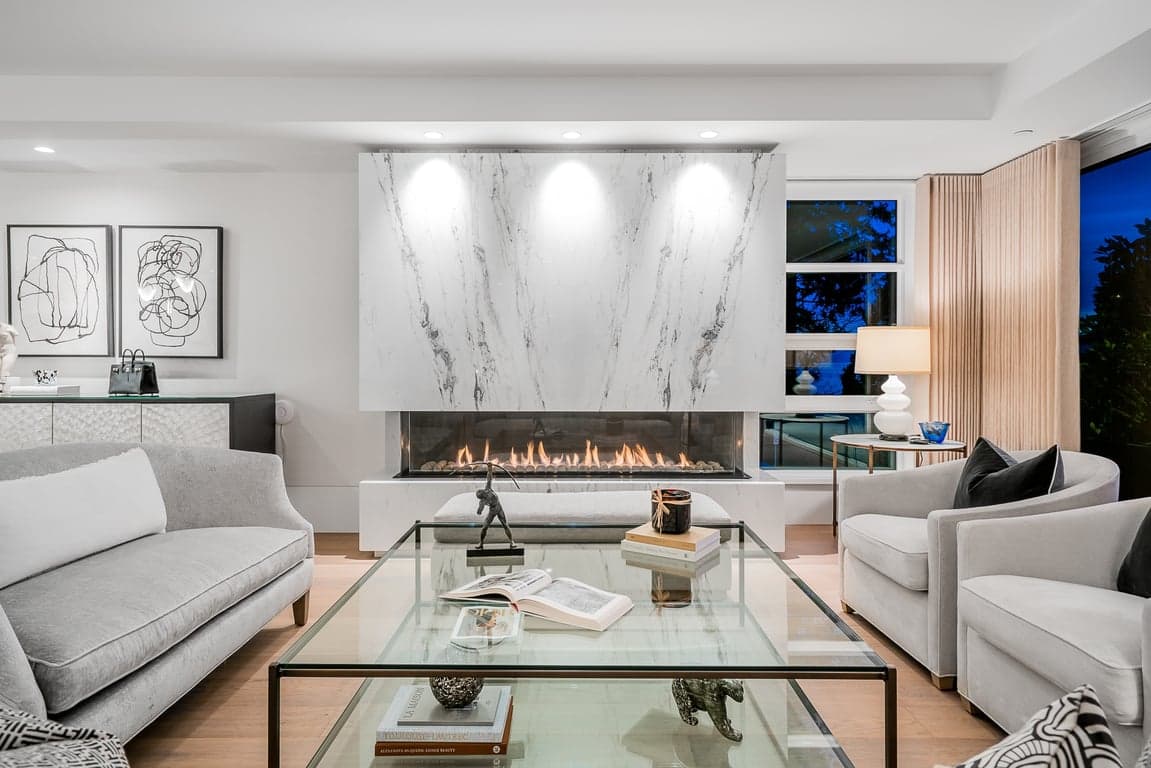 THE BELLEVUE BY CRESSEY – A MAGNIFICENT GARDEN LEVEL FOUR BEDROOM TOWNHOUSE RESIDENCE IN WEST VANCOUVER
