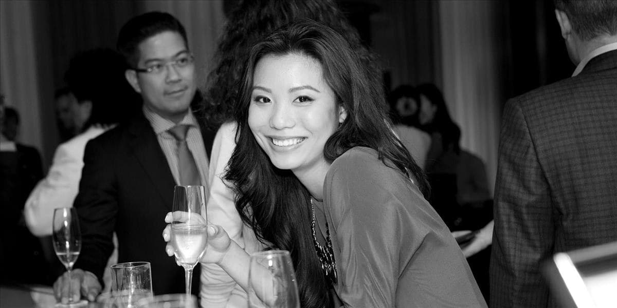 A SPECTACULAR EVENING AT THE SHANGRI-LA HOTEL MALCOLM HASMAN & SHOWCASE PIANOS INVITE THEIR VIP GUESTS TO A SPECTACULAR EVENING