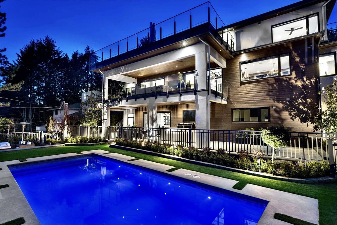 MAGNIFICENT CALIFORNIA INSPIRED MODERN DREAM HOME
