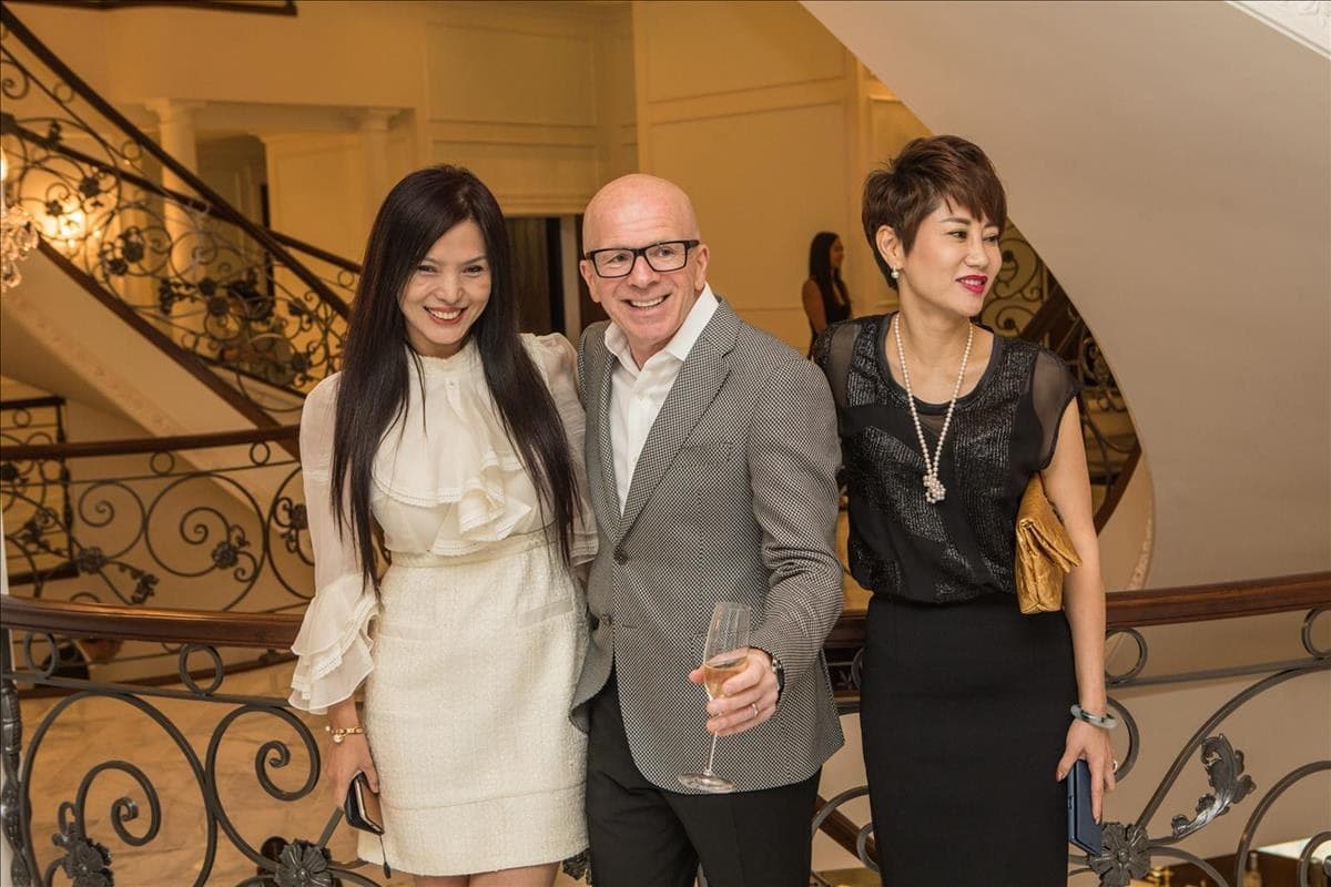 EXCLUSIVE EVENT WITH ROLLS ROYCE AT A MAGNIFICENT EUROPEAN INSPIRED BEVERLY HILL MANSION PREVIEW