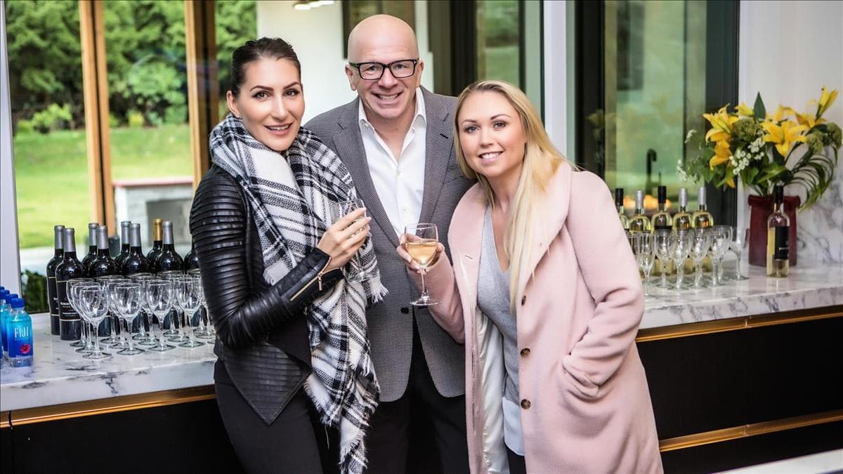 EXCLUSIVE CHAMPAGNE EVENT AT A MAGNIFICENT ESTATE RESUDENCE WITH BENTLEY & ASTON MARTIN VANCOUVER & SHOWCASE PIANOS