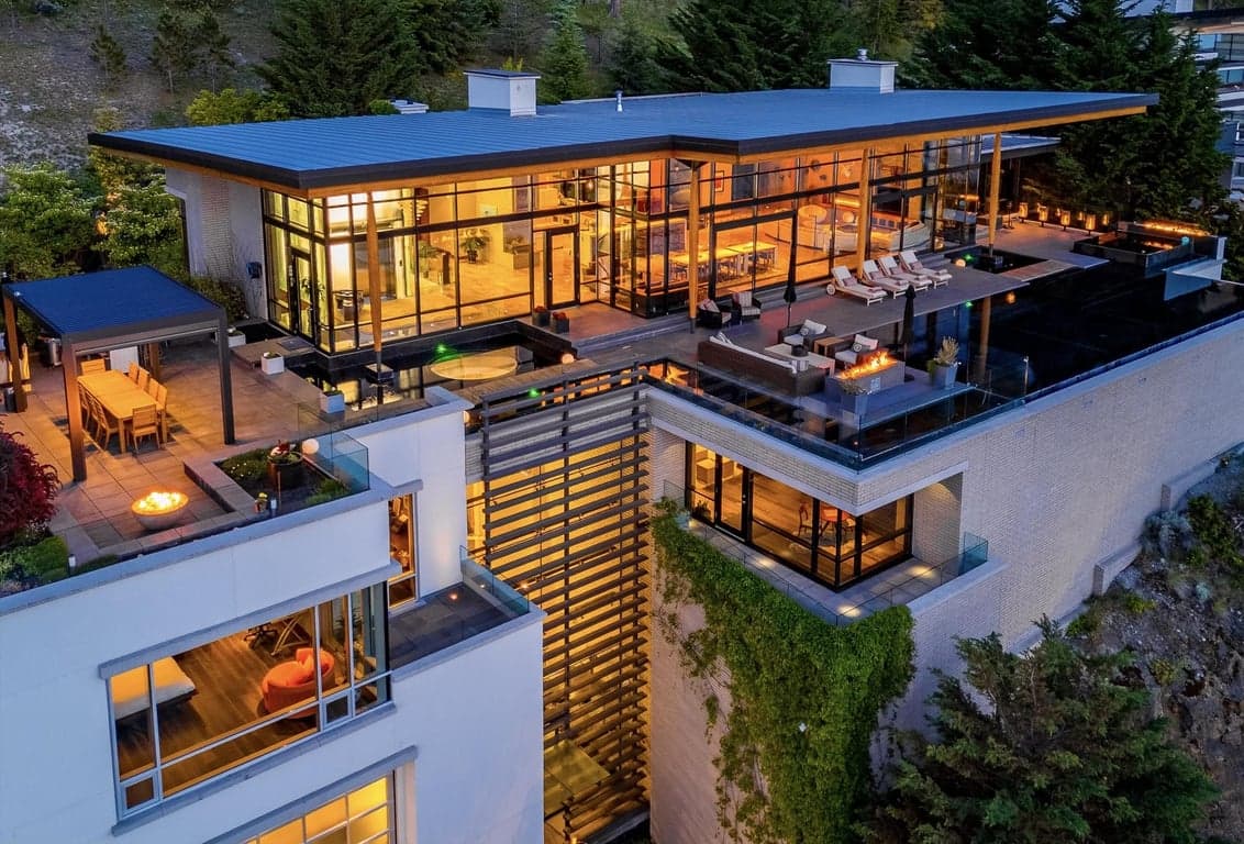SHEERWATER, AN ARCHITECTURAL MASTERPIECE LOCATED IN KELOWNA'S PREMIER GATED WATERFRONT COMMUNITY