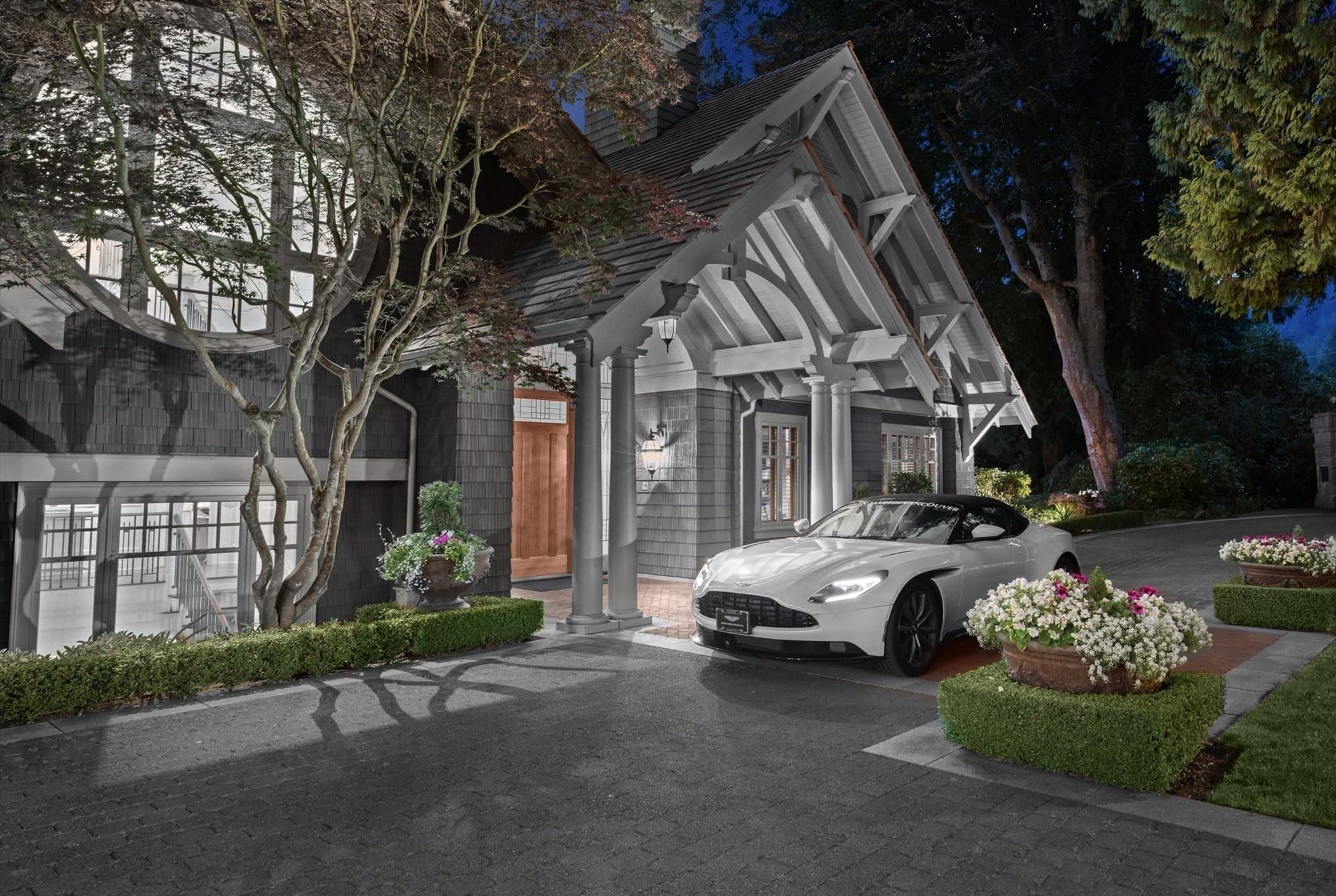 A MAGNIFICENT .87 ACRE ESTATE RESIDENCE IN WEST VANCOUVER’S MOST PRESTIGIOUS ALTAMONT ENCLAVE