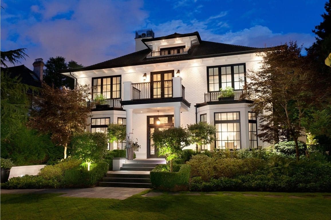 A CLASSIC EUROPEAN INFLUENCED LUXURY HOME IN VANCOUVER'S MOST HISTORIC FIRST SHAUGHNESSY