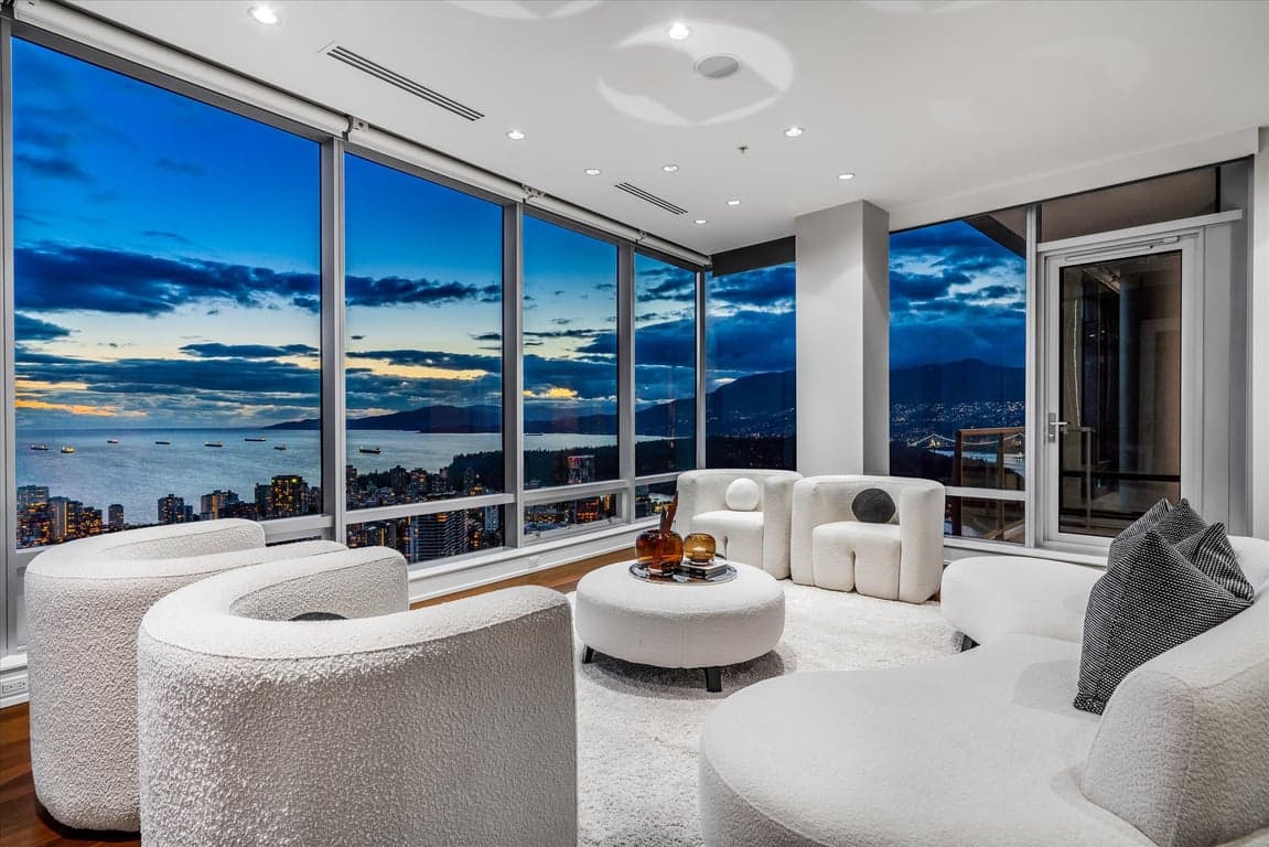 MAGNIFICENT SHANGRI-LA ESTATE RESIDENCE IN VANCOUVERS MOST EXCLUSIVE LUXURY ZONE