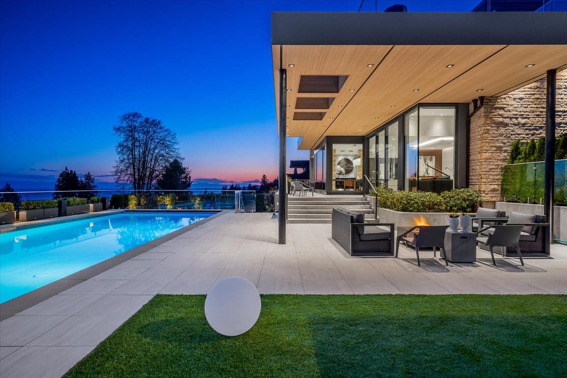EXPERIENCE UNPARALLELED LUXURY WITH UNOBSTRUCTED 180 DEGREE VIEWS IN THIS EXCEPTIONAL WEST VANCOUVER ESTATE