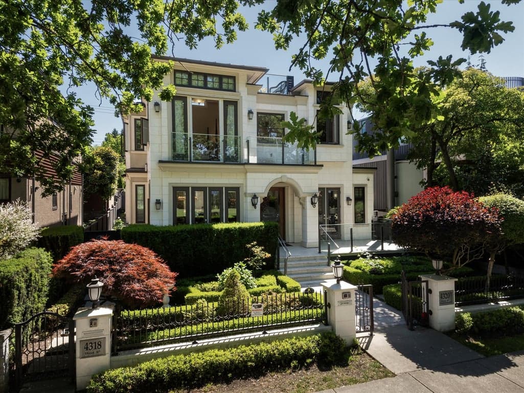 DISCOVER THIS BEAUTIFUL FAMILY HOME IN VANCOUVER'S EXCLUSIVE POINT GREY CLOSE TO LOCARNO BEACH