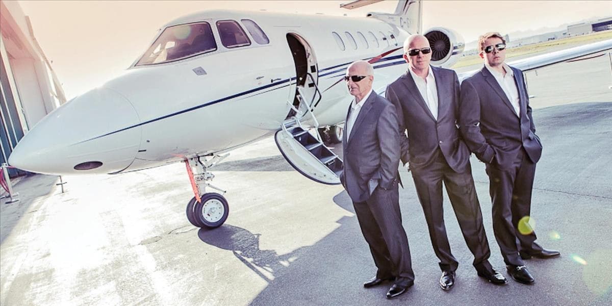 AURORA JET PARTNERS & MALCOLM HASMAN WITH ROLLS-ROYCE & FAZIOLI PIANOS INVITE THEIR VIP CLIENTS TO THE AVIATION EVENT OF THE YEAR...!
