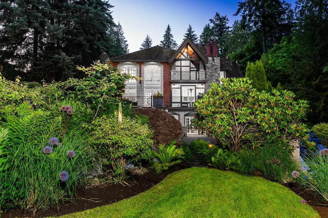 MAGNIFICENT LUXURY RESIDENCE ON A GATED .77 ACRE OCEAN ESTATE IN WEST VANCOUVERS COVETED CAULFEILD NEIGHBOURHOOD