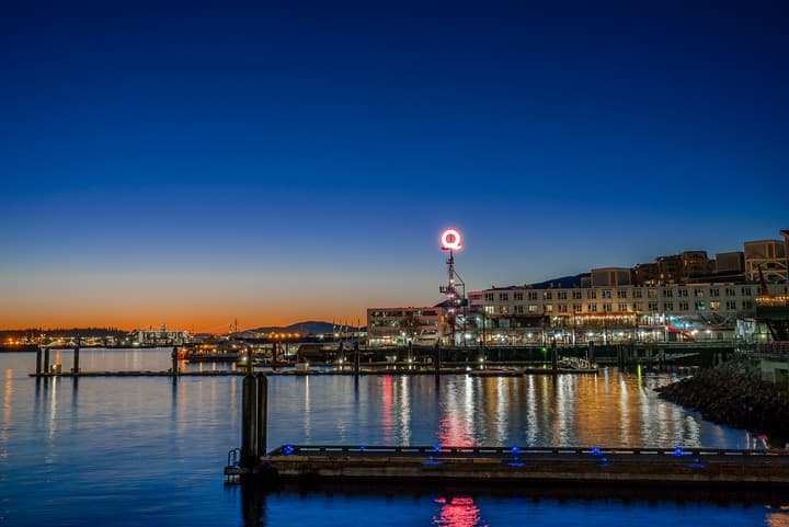 A MAGNIFICENT WATERSIDE RESIDENCE AT CASCADE BY THE SEA IN LOWER LONSDALE’S NEWEST QUAY LOCATION