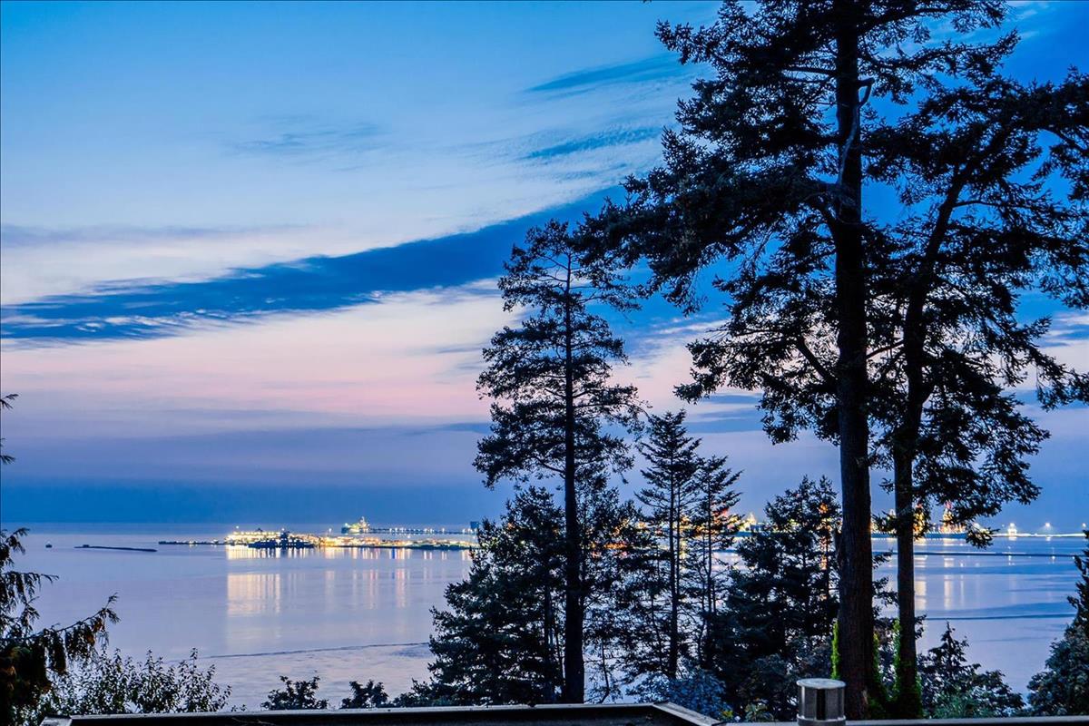 52 Tsawwassen Beach Road , Tsawwassen, B. C. Malcolm Hasman